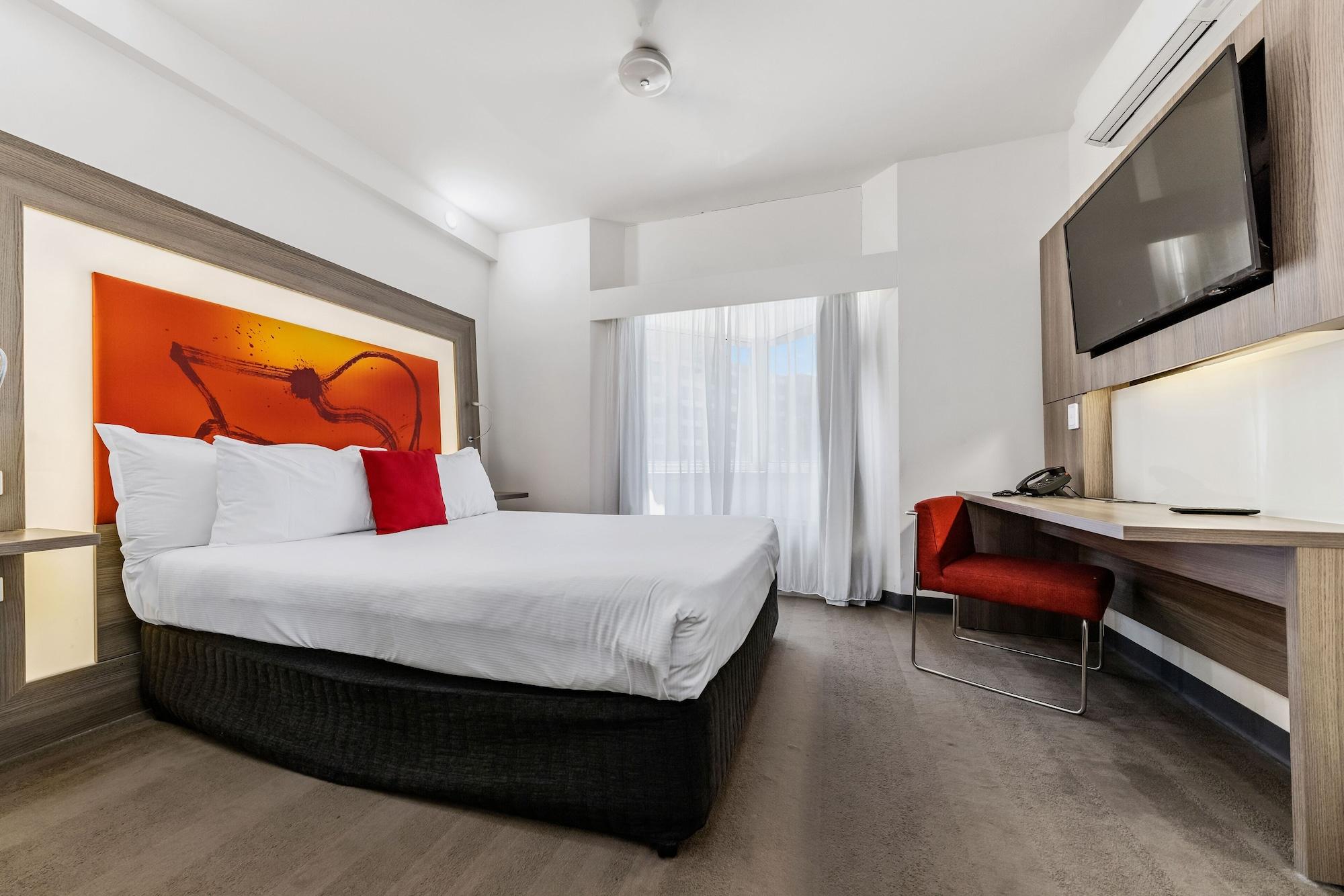 Novotel Darwin Cbd Exterior photo