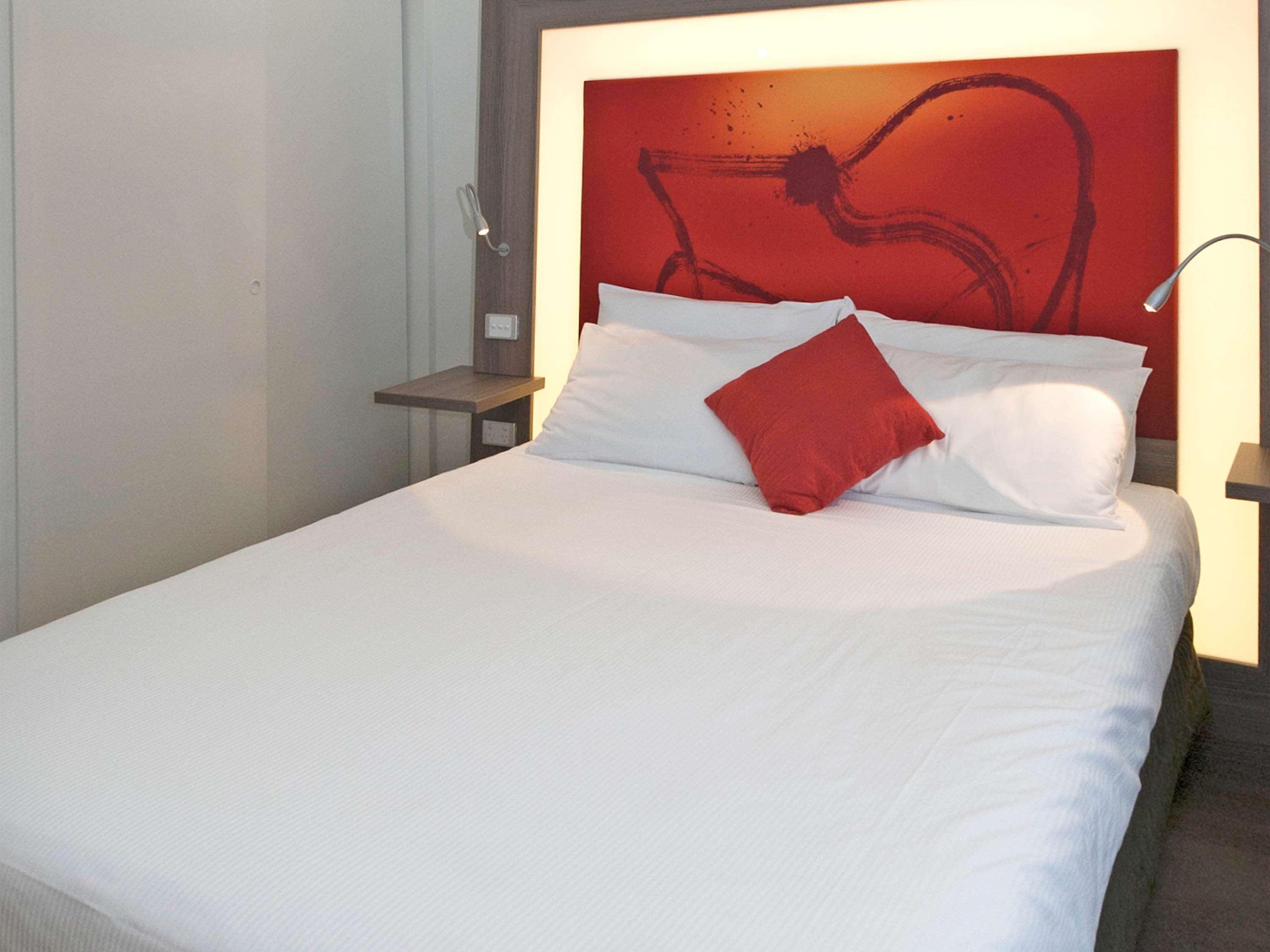 Novotel Darwin Cbd Exterior photo