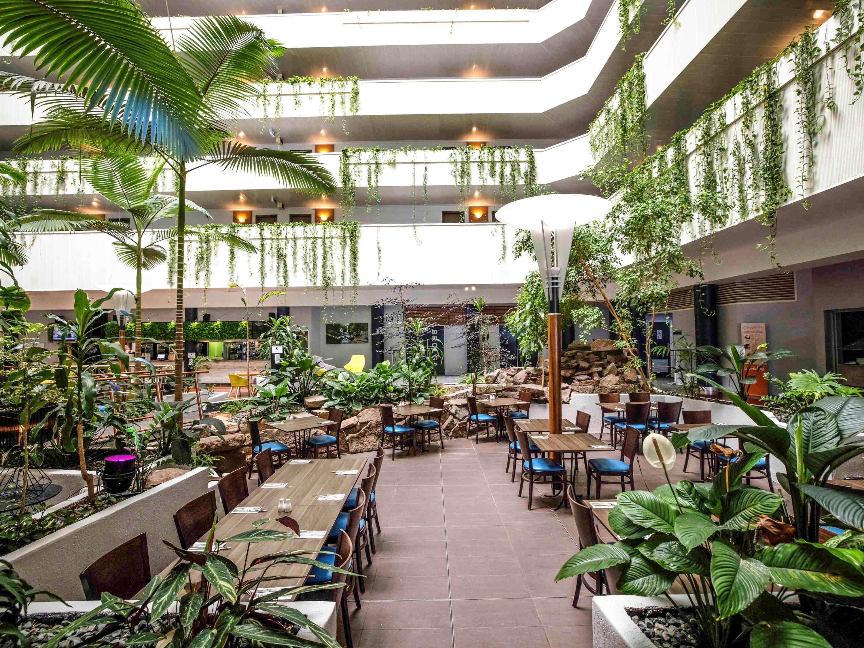 Novotel Darwin Cbd Exterior photo