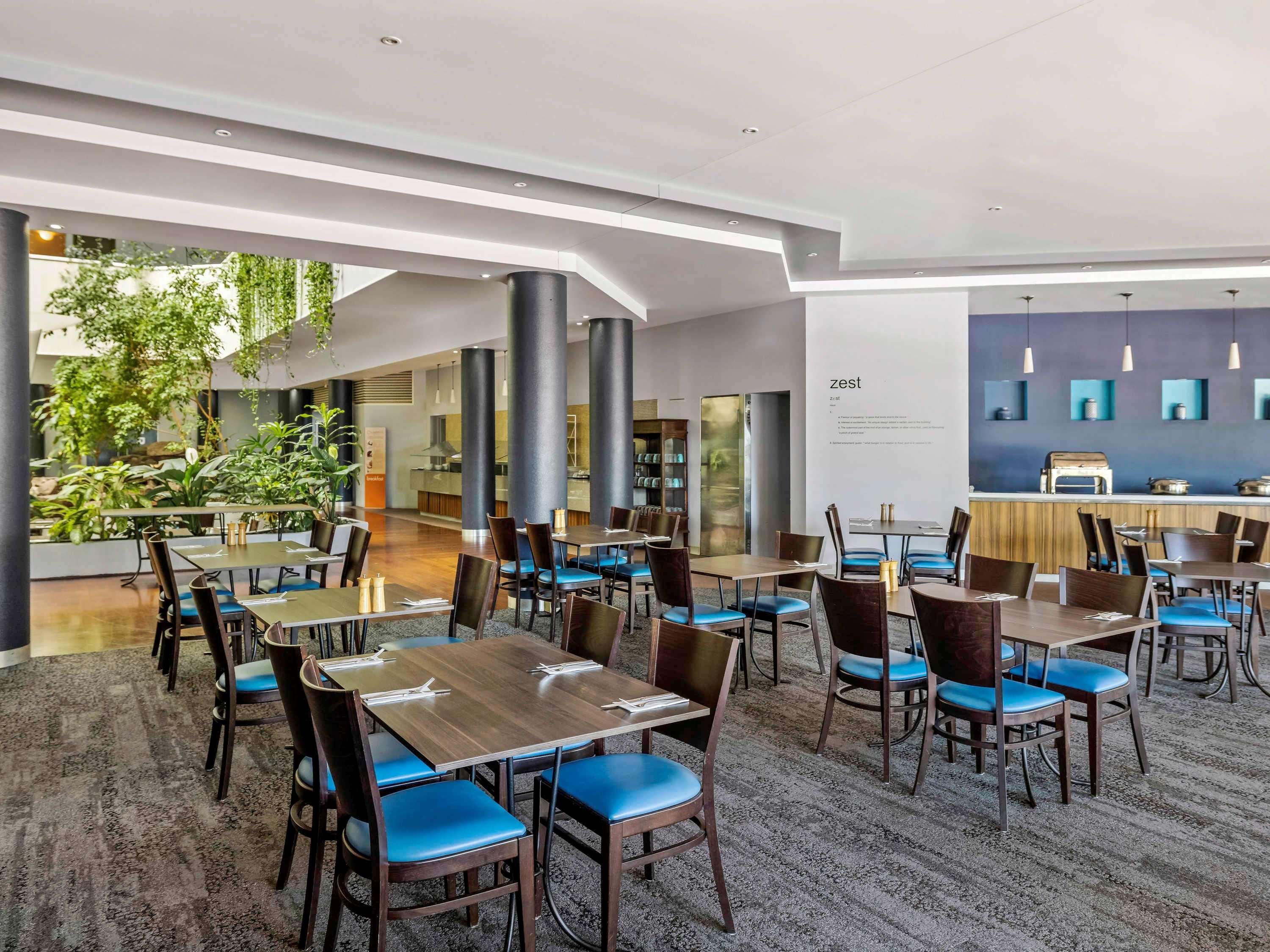 Novotel Darwin Cbd Exterior photo